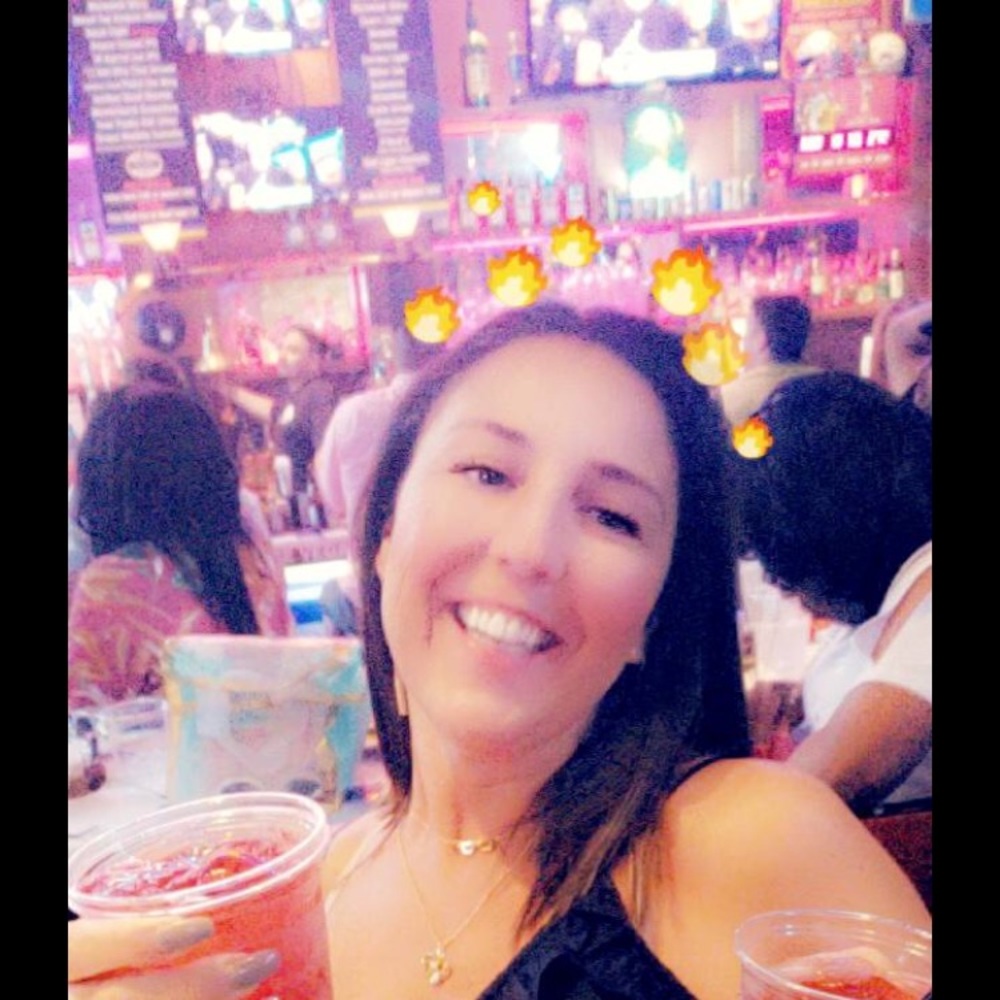 Meet your Posher, Marisa